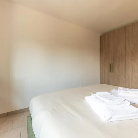 I Madona Διαμέρισμα Dongo