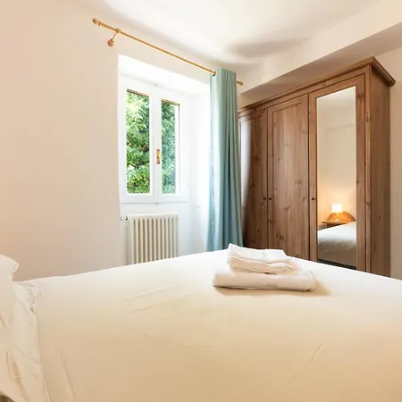 I Madona Apartment Dongo